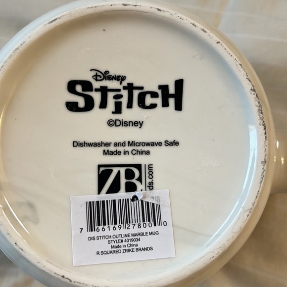 🆕 Disney Marbled Stitch Mug - Picture 5 of 7